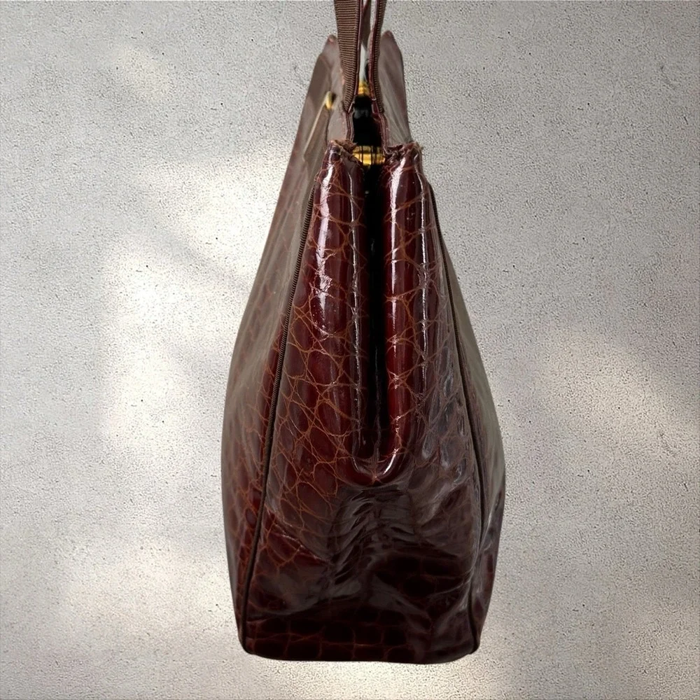 Vtg Salvatore Ferragamo Croc Embossed Shoulder Tote‎ Vara Bag Purse